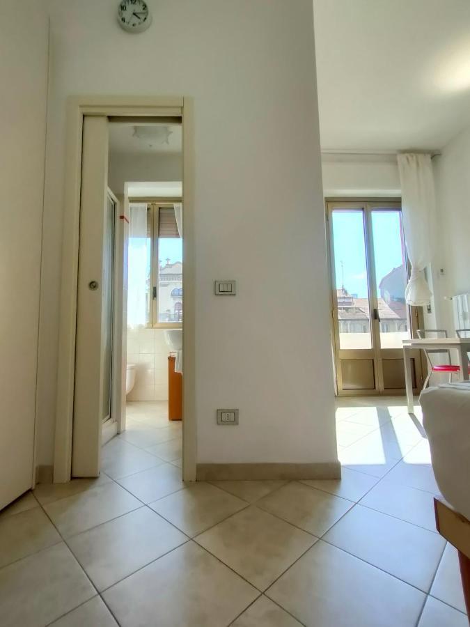 Studio Lunigiana Milano Stazione Milano Екстер'єр фото